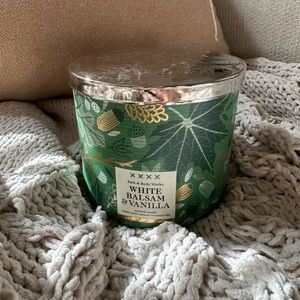 Bath & Body Works White Balsam Vanilla Candle